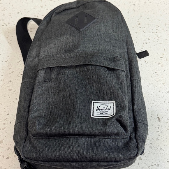 NWOT Hershal Gray Back Pack - Picture 1 of 10